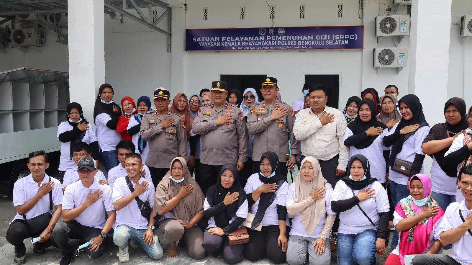 Wakapolda Bengkulu Tinjau Dapur Satuan Pelayanan Pemenuhan Gizi (SPPG) Yayasan Kemala Bhayangkari Polres Bengkulu Selatan