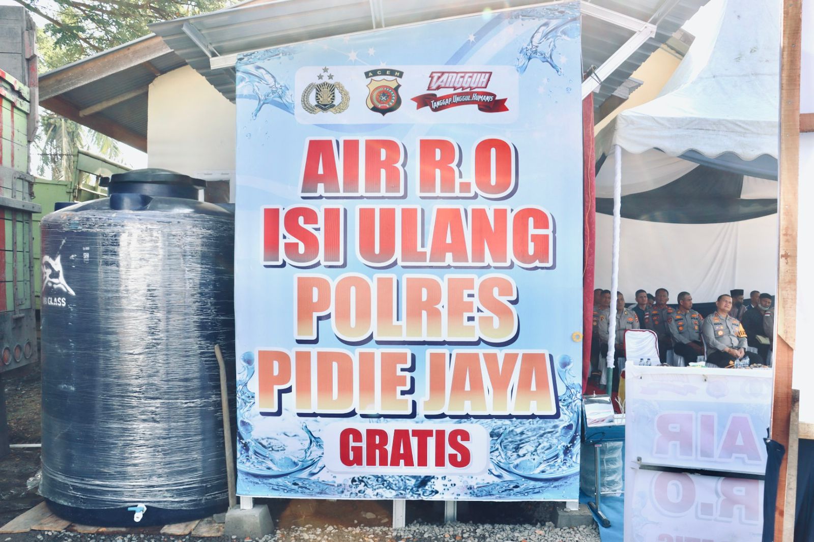Peduli Pascabencana, Polres Pidie Jaya Hadirkan Depot Air Minum RO Gratis di Pos Satlantas