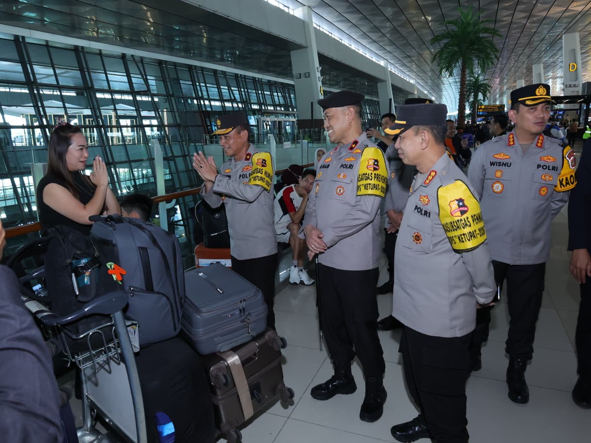Arus Mudik di Bandara Soekarno-Hatta lancar, Polri Pastikan Pelayanan Optimal bagi Masyarakat